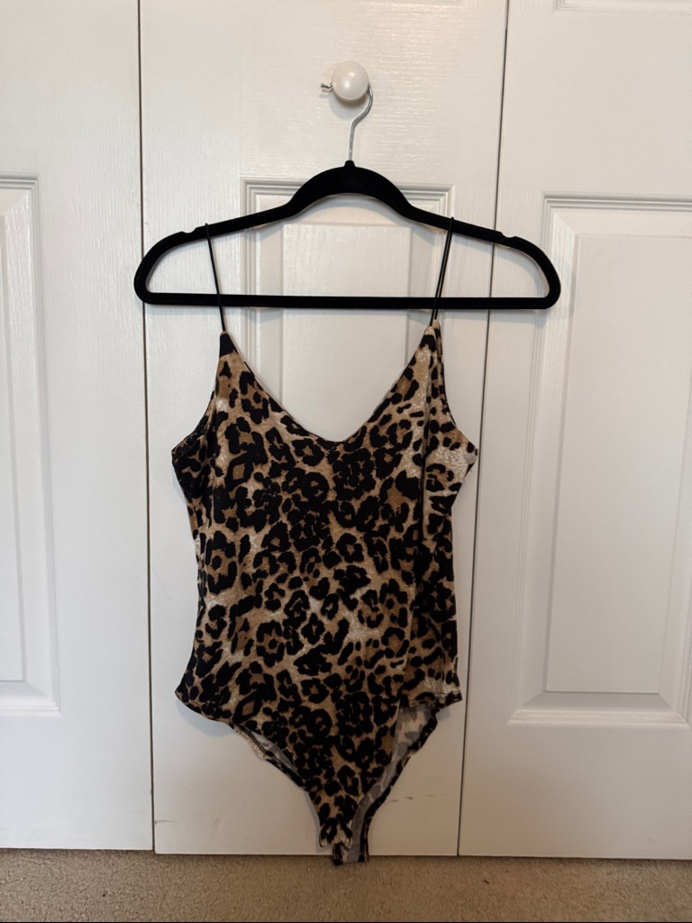 Leopard Print V-neck Bodysuit - Beige & Black